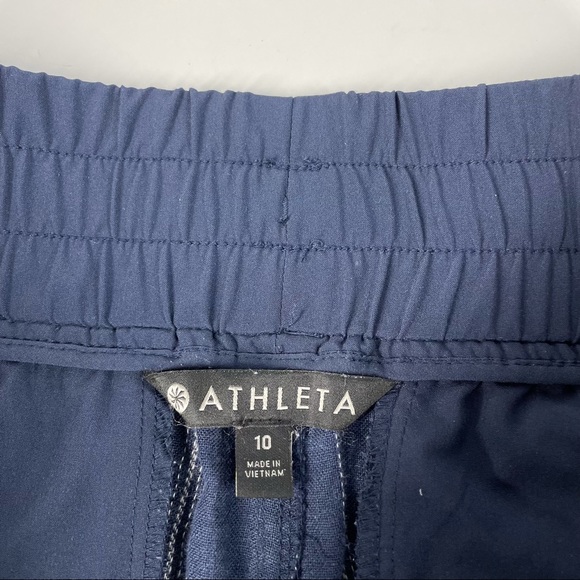 Athleta Cabo 4” Shorts Linen Size 10 Blue Stripe Drawstring Pockets 405373 - Picture 3 of 7